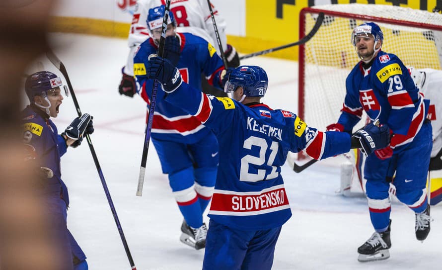 Po zápase s Rakúskom (1:0) mali slovenskí hokejisti v piatok voľnejší režim. Deň vyplnili oddychom a hodinovým tréningom, na ktorom korčuľovali ...