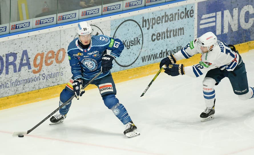 Kanadský hokejový obranca Luke Green sa po viac ako roku vracia do slovenskej najvyššej súťaže.