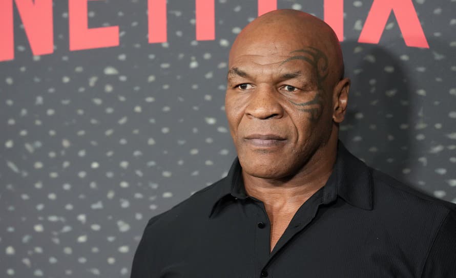 Bývalý slávny boxer Mike Tyson (58) sa 15. novembra opäť postaví do ringu. Zápas sa mal uskutočniť v lete, ale pre vážne zdravotné dôvody ...