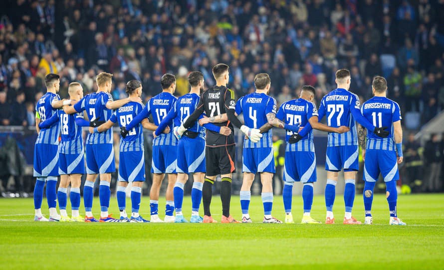 Futbalisti Slovana Bratislava zostávajú v Lige majstrov bez bodu, ale keďže proti AC Miláno prehrali len o gól (2:3), kým Young Boys ...