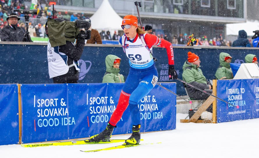 Slovenská biatlonistka Anastasia Kuzminová skončila na 10. mieste v sobotňajších pretekoch s hromadným štartom v rámci 3. kola Pohára ...