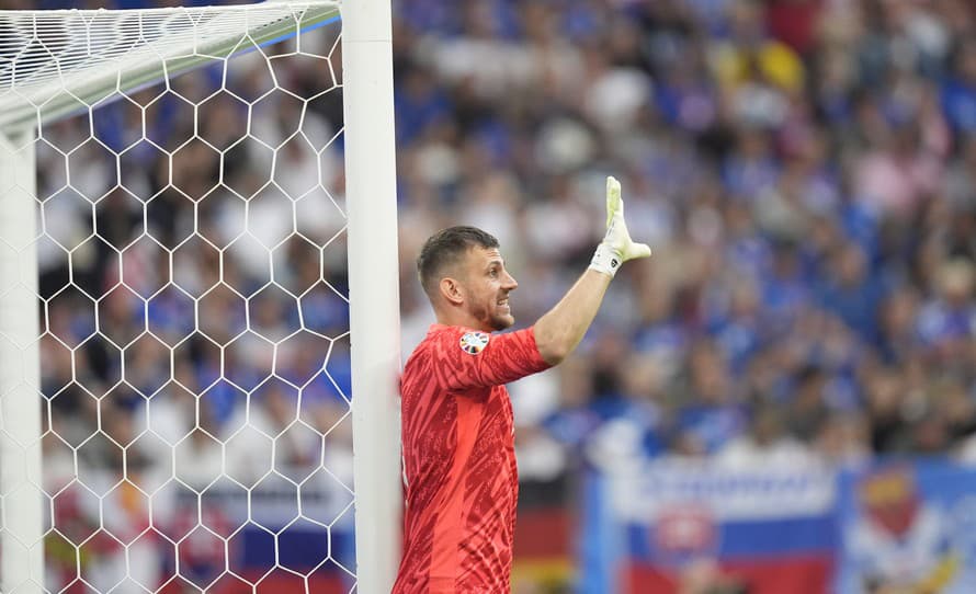 Slovenský futbalový reprezentant Martin Dúbravka (35) je na odchode z Premier League. Dohoda už padla, oficiálne oznámenie prestupu je ...