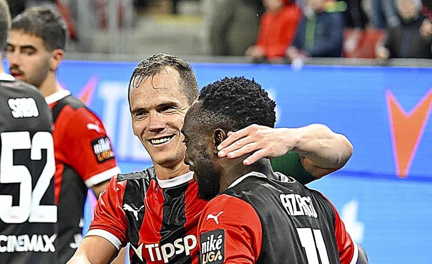 Nigérijský futbalista Philip Azango predĺžil zmluvu so Spartakom Trnava do roku 2027. Dvadsaťsedemročný krídelník si oblieka dres Trnavy ...