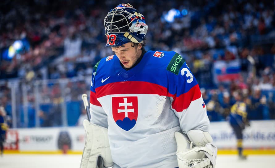 Slovenský hokejový gólman Stanislav Škorvánek (28), ktorý aktuálne oblieka dres českého Hradca Králové, sa u našich susedov opäť blysol ...