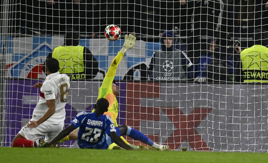 Futbalisti Slovana Bratislava nastúpili na predposledný zápas skupinovej fázy Ligy majstrov. Na Tehelnom poli podľahli bundesligovému ...