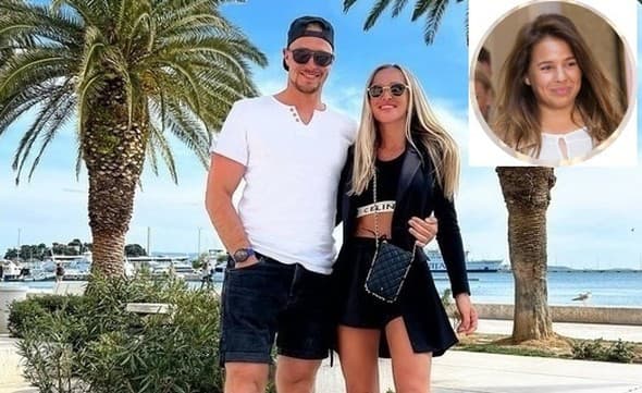 Po rozchode s českou influencerkou Nelou Slovákovou (34) sa po boku hokejistu Banskej Bystrice Lukáša Kozáka (33) objavila nová žena. ...