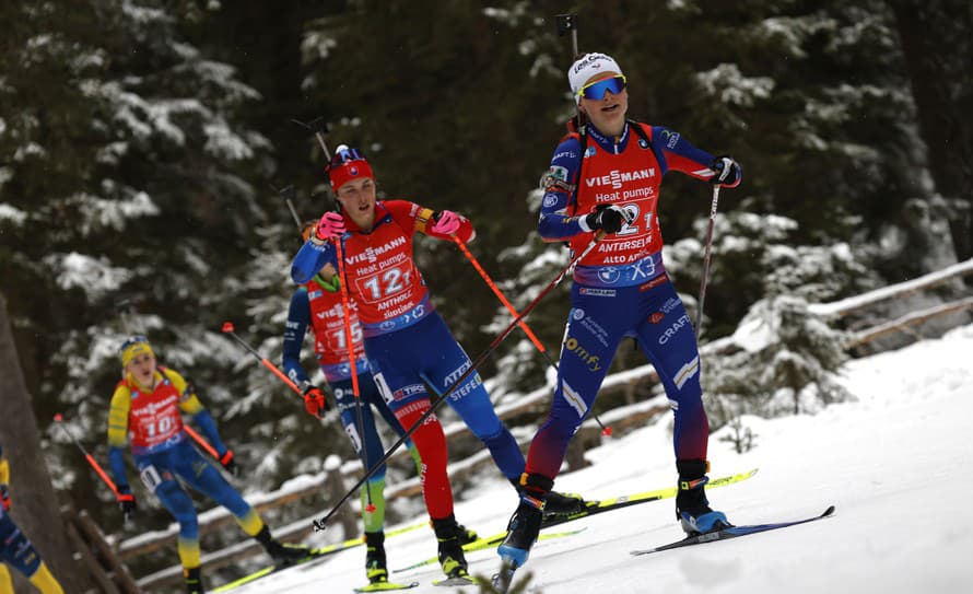 Švédske biatlonistky triumfovali v nedeľňajšej štafete 6. kola Svetového pohára v talianskej Anterselve.