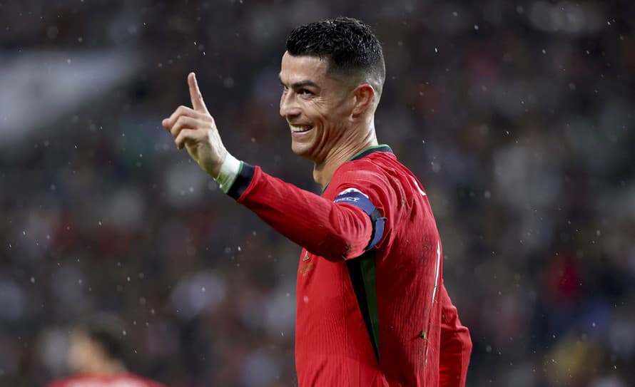 Portugalský futbalista Cristiano Ronaldo oslavuje dnes 5. februára 40 rokov. Pri tejto príležitosti sme pre vás pripravili kvíz. Ak dáte ...