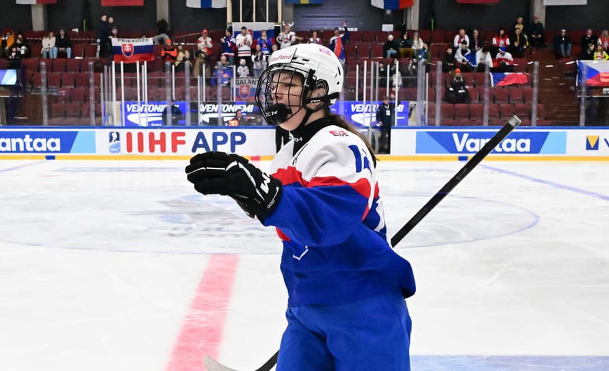 Slovenské hokejistky vstúpili do finálového turnaja kvalifikácie na ZOH 2026 prehrou proti favorizovanému Maďarsku 1:3. 