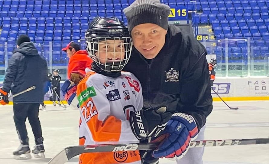 Začína odovzdávať svoje skúsenosti mladšej generácií! Reč je o majstrovi sveta a bývalom hráčovi NHL Ladislavovi Nagyovi (45). Rodák ...