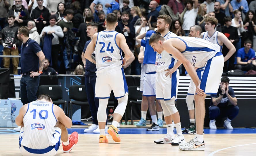 Slovenská mužská basketbalová reprezentácia stratila šancu postúpiť na tohtoročné majstrovstvá Európy, v predposlednom zápase kvalifikačnej ...