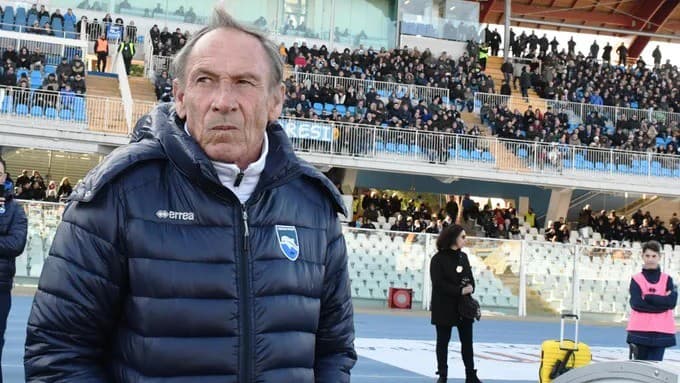 Český futbalový tréner Zdeněk Zeman mal cievnu mozgovú príhodu a leží na jednotke intenzívnej starostlivosti. Podľa agentúry ANSA je ...