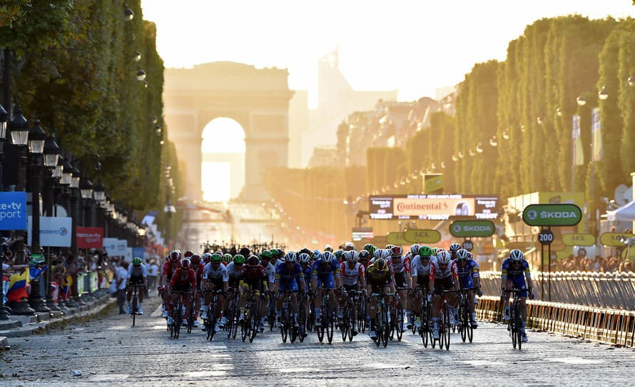 Najprestížnejšie cyklistické preteky sveta Tour de France možno v roku 2027 odštartujú vo Veľkej Británii. Informovala o tom agentúra ...