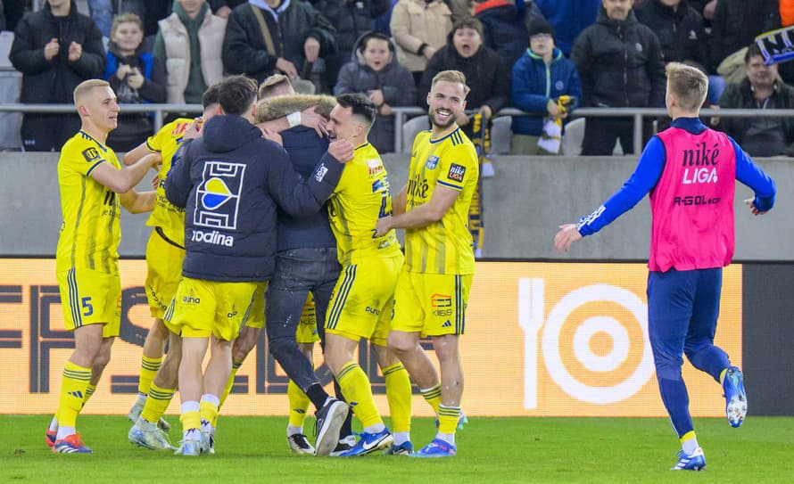 Futbalisti FC Košice skompletizovali šesticu tímov, ktorá si zahrá v skupine o titul v Niké lige. V sobotňajšom zápase 22. kola zvíťazili ...