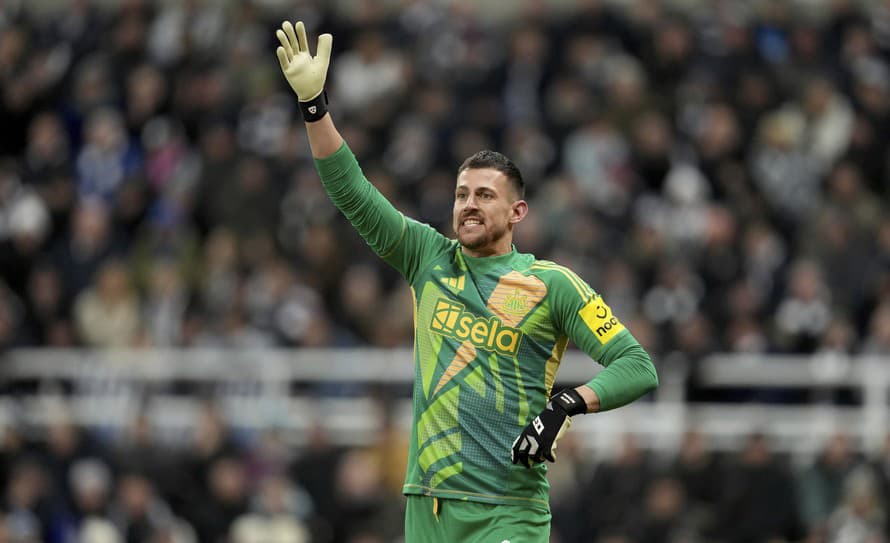 Slovenský futbalový brankár Martin Dúbravka a jeho Newcastle United skončili v osemfinále Pohára FA. Straky v nedeľu vyradili čajky z ...