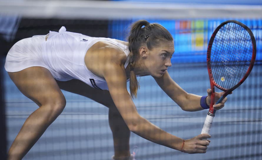 Slovenská tenistka Tereza Mihalíková spoločne s Britkou Oliviou Nichollsovou postúpili do finále štvorhry na prestížnom turnaji WTA 1000 ...