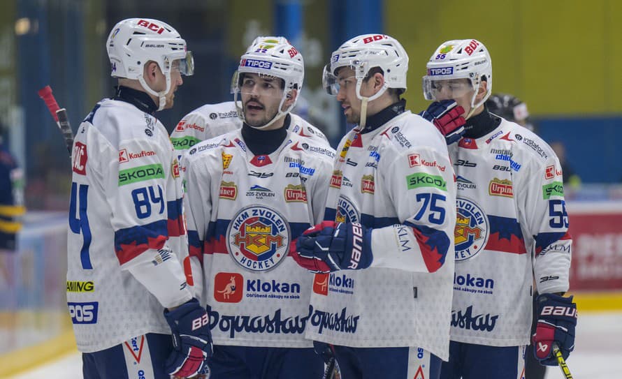 Hokejisti HKM Zvolen zdolali v treťom štvrťfinálovom zápase play off Tipos extraligy na svojom ľade Spišskú Novú Ves 5:1 a v sérii hranej ...