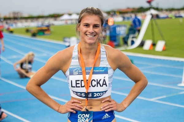 Daniela Ledecká mala z triumfu veľkú radosť.
