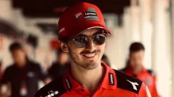  Taliansky motocyklový pretekár Francesco Bagnaia sa ospravedlnil za svoj skutok, ktorého sa dopustil na španielskom dovolenkovom ostrove Ibiza.