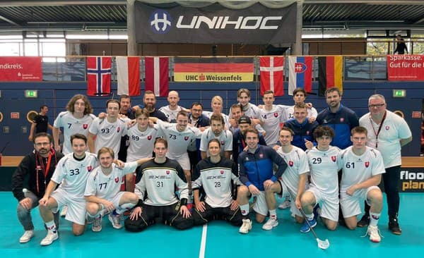 Slováci na prelome septembra a októbra obsadili druhé miesto na prípravnom podujatí 6 Nations Floorball Challenge v nemeckom Weissenfelse.