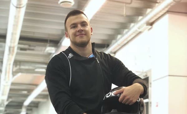 Na snímke ruský bobista Maksim Bankov. 