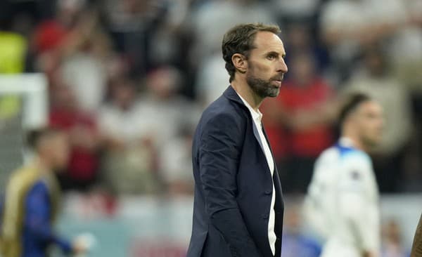 Kouč Angličanov Southgate sa potrebuje rozhodnúť o svojej budúcnosti.