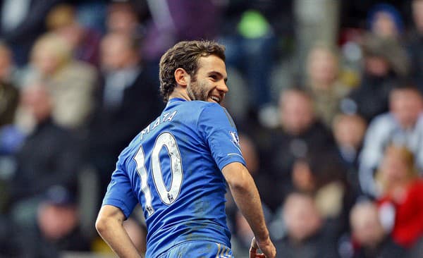 V roku 2010 nosil v Chelsea Španiel Juan Mata číslo 10 a svetovými šampiónmi sa v Juhoafrickej republike stali Španieli! 