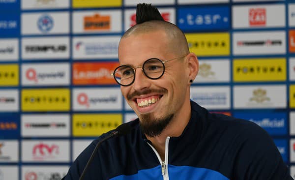 Bývalý kapitán reprezentácie Marek Hamšík je veľkým fanúšikom luxusných áut. 