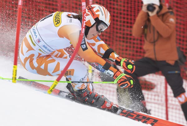 Petra Vlhová v 1. kole v obrovskom slalome žien Svetového pohára v alpskom lyžovaní v slovinskej Kranjskej Gore.