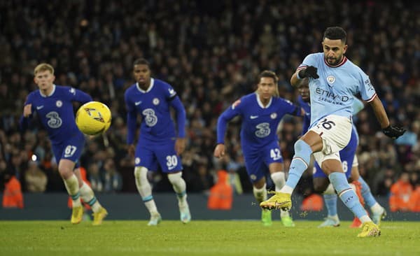 Riyad Mahrez v drese Manchestru City.