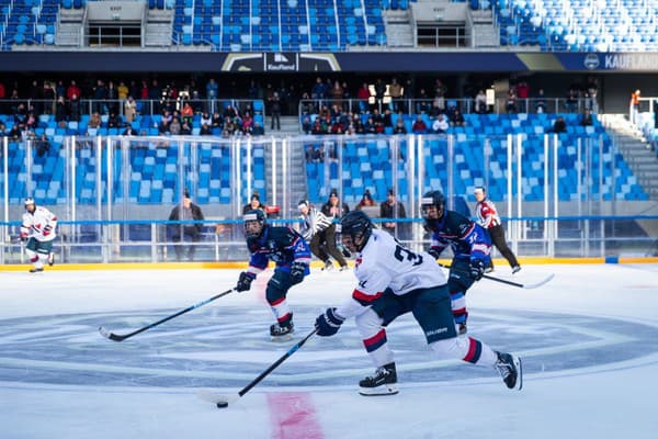 Na derby Slovana Bratislava s HC Košice v rámci Kaufland Winter Games 2023 sa predalo už viac vstupeniek, ako je kapacita najväčšieho hokejového stánku na Slovensku. Organizátori sa tak už deň pred štartom podujatia tešia z diváckeho rekordu. 