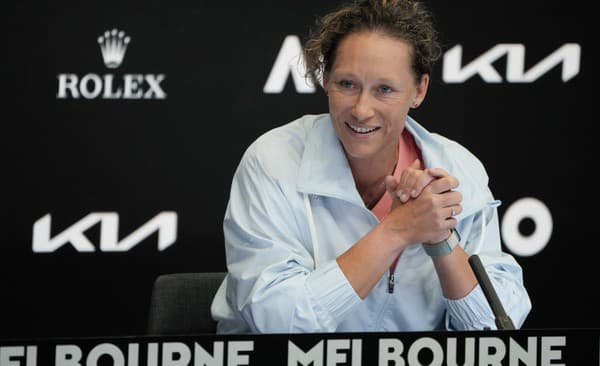 Austrálčanka Samantha Stosurová oznámila, že po Australian Open 2023 ukončí kariéru.