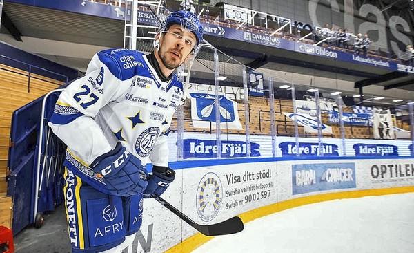 Slovenský hokejový reprezentant v službách švédskeho Leksandu Marek Hrivík (31) sa už tretí mesiac zotavuje zo zranenia. 