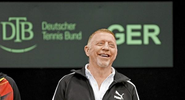 Takto sa Becker usmieval počas daviscupového súboja Nemecko - Švajčiarsko v Trieri.