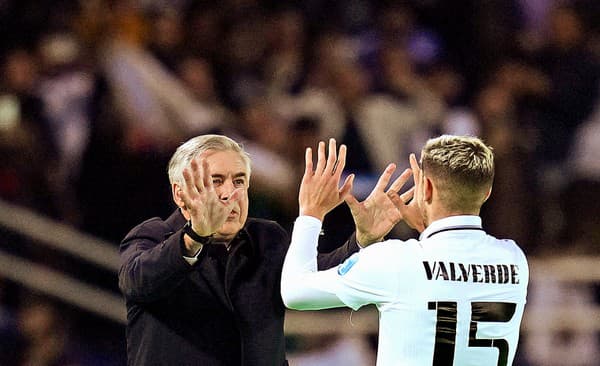 Valverde zachránil trénerovi Ancelottimu licenciu.