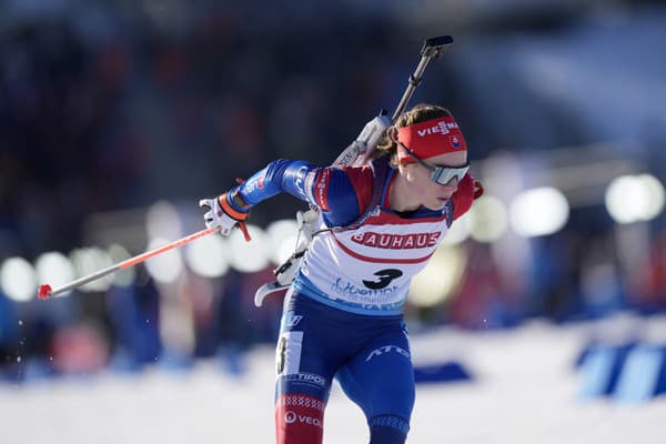 Slovenská biatlonistka Ivona Fialková v pretekoch na 15 km.