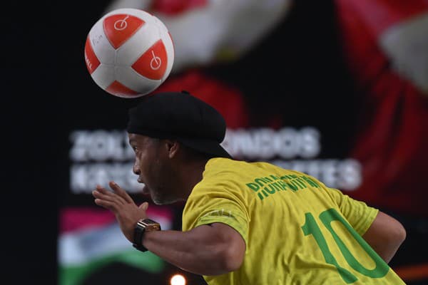 Ronaldinho v akcii.