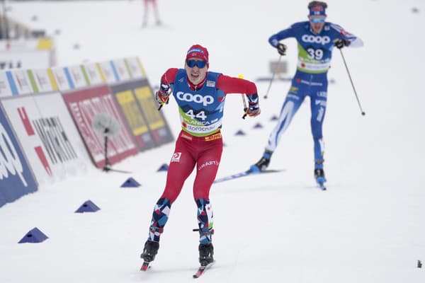 Nórsky bežec na lyžiach Simen Hegstad Krüger získal zlatú medailu v pretekoch na 15 km voľným spôsobom na majstrovstvách sveta v Planici. 