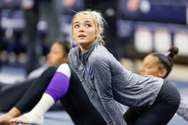Gymnastka Olivia Dunnová.