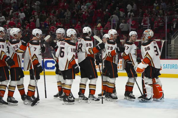 Anaheimu Ducks sa v tejto sezóne nedarí.