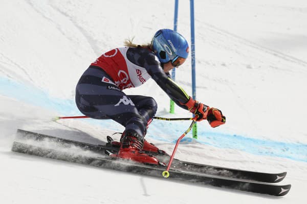 Americká lyžiarka Mikaela Shiffrinová v 1. kole obrovského slalomu žien Svetového pohára vo švédskom Are.