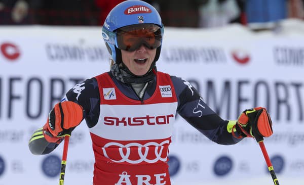 Američanka Mikaela Shiffrinová sa teší z 86. víťazstva vo Svetovom pohári.