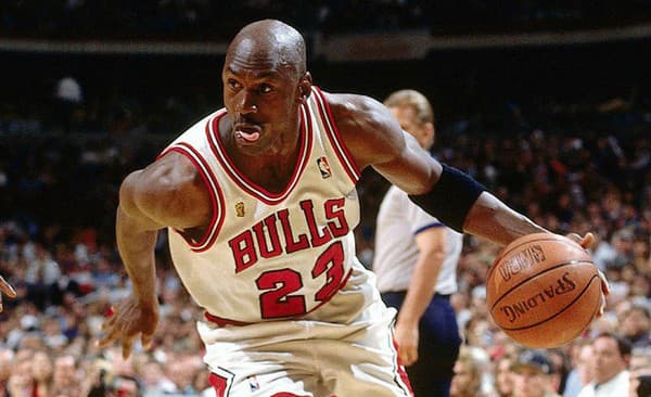 Mikael Jordan z čias jeho najväčšej slávy v NBA.