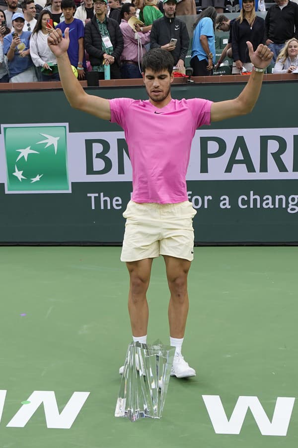 Španielsky tenista Carlos Alcaraz sa stal víťazom turnaja ATP Masters 1000 v kalifornskom Indian Wells.