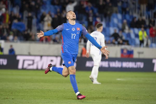 Na snímke Lukáš Haraslín (Slovensko) sa raduje po strelení druhého gólu.
