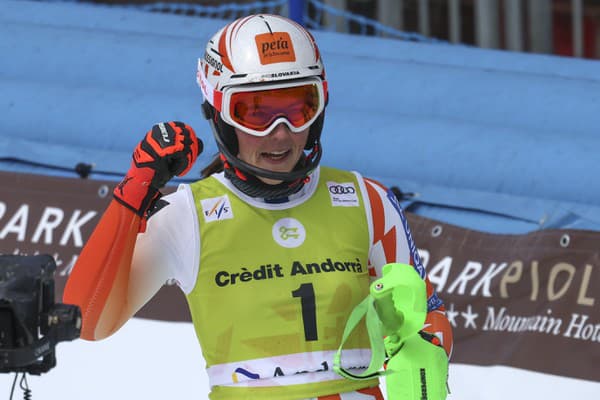 Petra Vlhová ovládla posledný slalom sezóny.