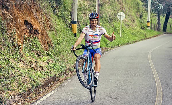 Peter Sagan presedlá po sezóne z cestnej cyklistiky na horskú.