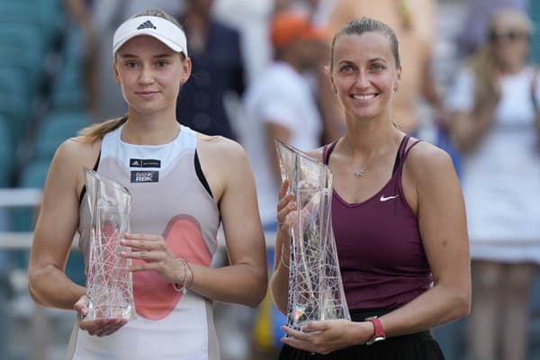 Kazašská tenistka Jelena Rybakinová a Češka Petra Kvitová.