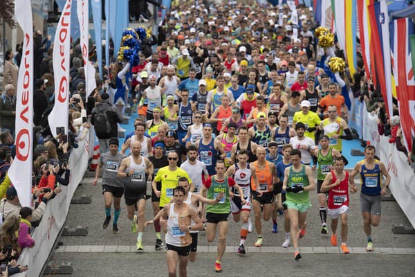 Snímka zo štartu podujatia ČSOB Bratislava Marathon.