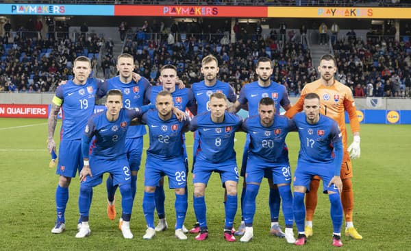 Na snímke tím Slovenska pred kvalifikačným stretnutím o postup na EURO 2024.
